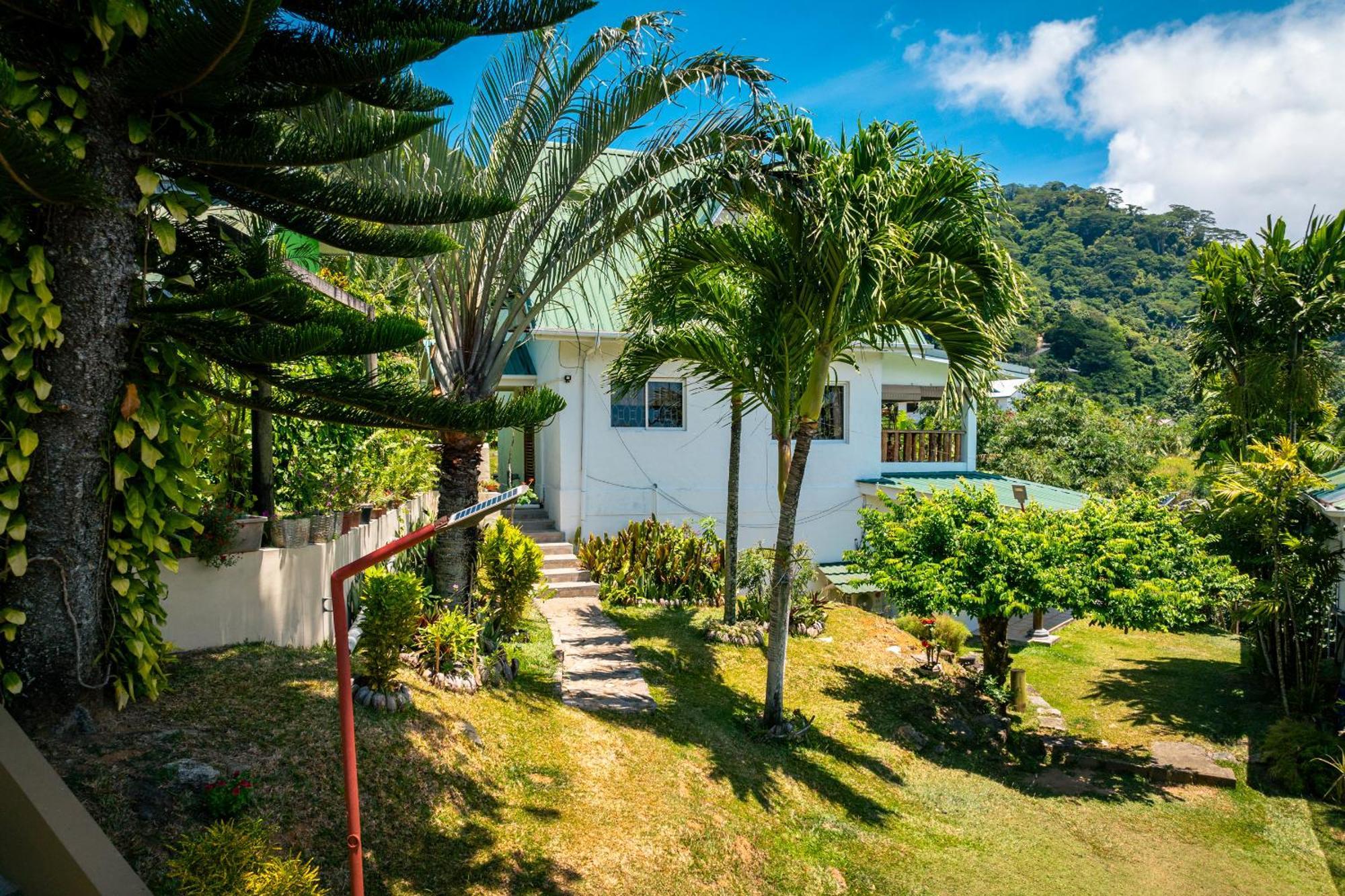 Lemongrass Lodge Beau Vallon  Eksteriør billede